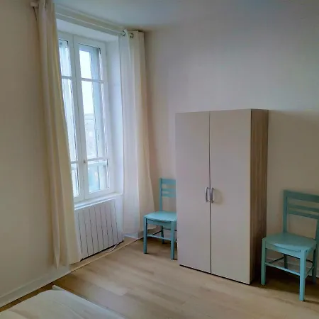 Apartment T2 45m2 Hyper Centre A 100m Du Tramway, Proche Capucins Corsaire Brest